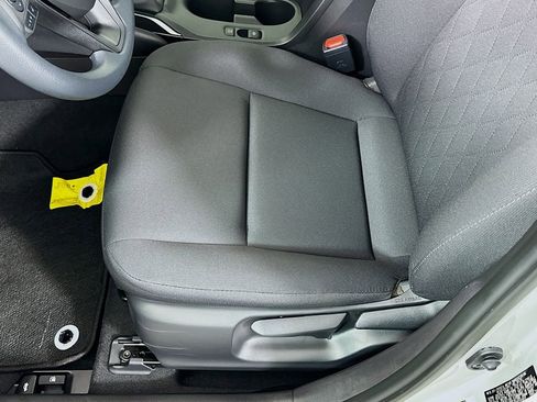 Used 2025 Toyota Corolla LE image 20