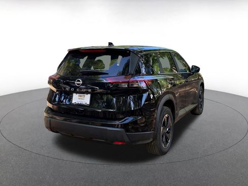 Used 2025 Nissan Rogue SV image 7