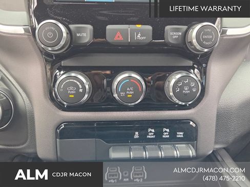 New 2026 RAM 1500 Express AWD/4WD image 21