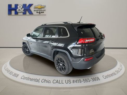 Used 2015 Jeep Cherokee Latitude w/ Cold Weather Group image 4