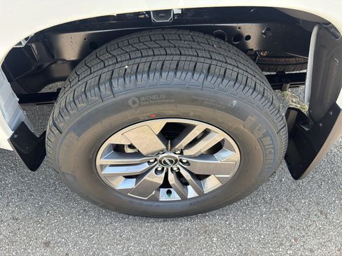 New 2026 Nissan Frontier SV w/ SV Convenience Package RWD image 24