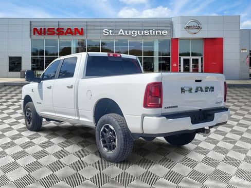 Used 2026 RAM 2500 Laramie AWD/4WD image 4
