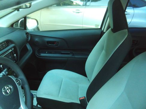 Used 2015 Toyota Prius C One FWD image 23