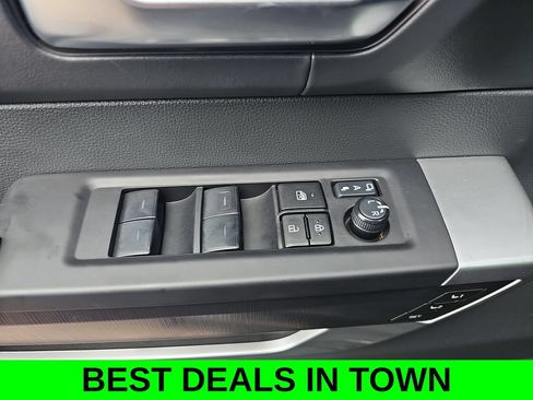 Used 2024 Toyota Tundra Platinum AWD/4WD image 26