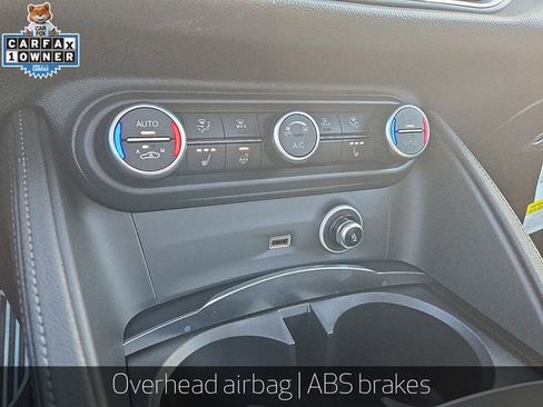 Used 2024 Alfa Romeo Stelvio Sprint image 22