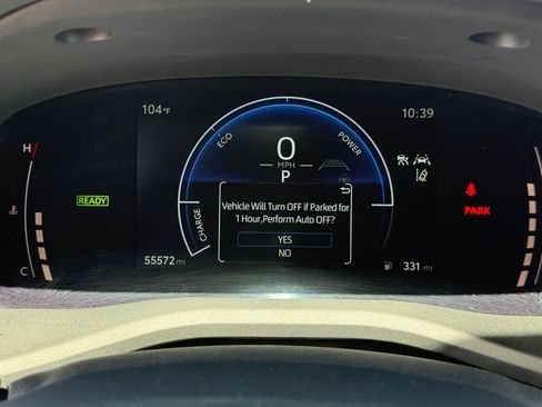 Used 2025 Toyota Camry SE FWD image 17