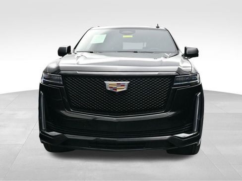 Used 2023 Cadillac Escalade ESV Sport AWD/4WD image 8