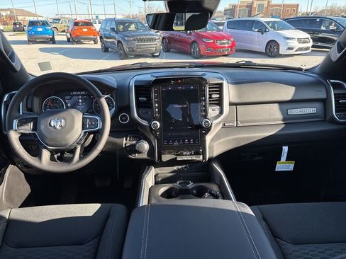 New 2026 RAM 1500 4x4 Crew Cab image 11