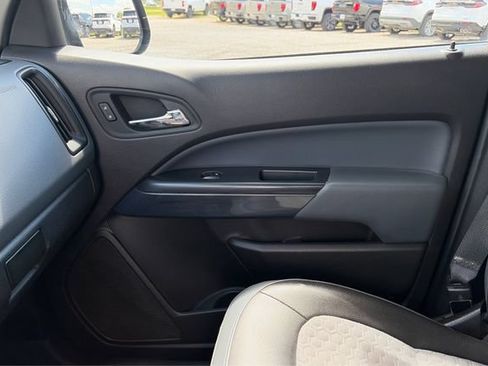Used 2016 Chevrolet Colorado Z71 AWD/4WD image 20