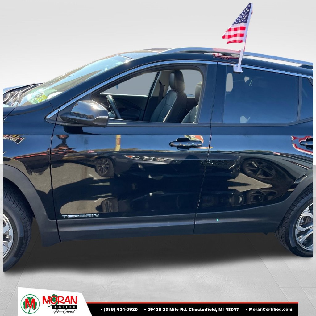 Used 2019 GMC Terrain SLT w/ Preferred Package AWD/4WD image 4