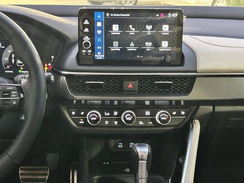 Used 2025 Acura ADX A-Spec image 16