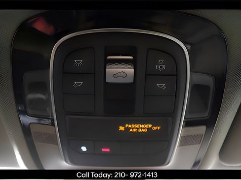 Used 2021 Hyundai Santa Fe SEL w/ Convenience + Premium Package image 16