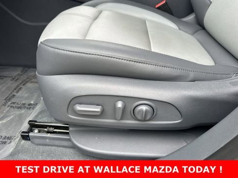 Used 2021 Chevrolet Blazer LT w/ Sound & Technology Package image 19