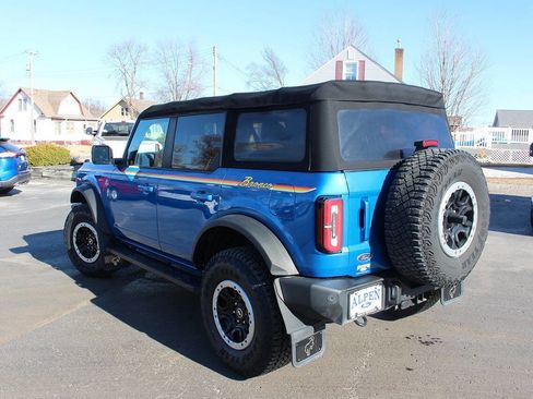 Used 2022 Ford Bronco Outer Banks w/ Sasquatch Package image 2