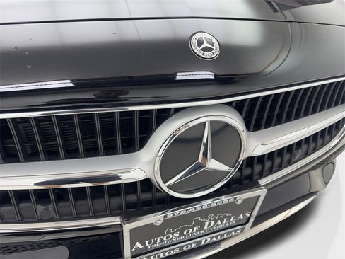 Used 2025 Mercedes-Benz C 300 Sedan image 24