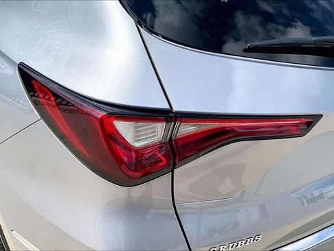 Used 2022 Acura MDX SH-AWD w/ Advance Package image 37