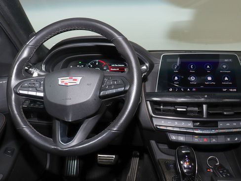 Used 2022 Cadillac CT5 Sport image 24