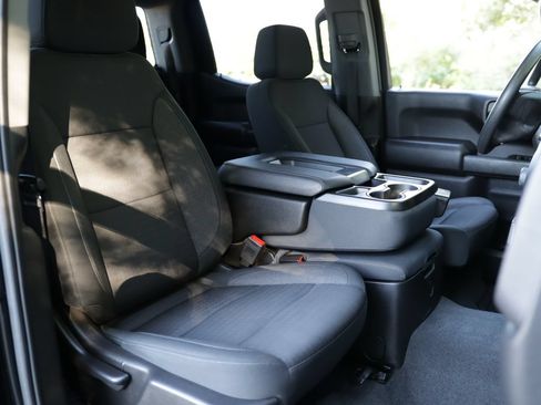 Used 2024 Chevrolet Silverado 1500 Custom Trail Boss AWD/4WD image 29