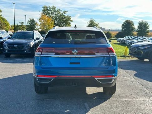 Used 2024 Volkswagen Atlas Cross Sport SEL image 6