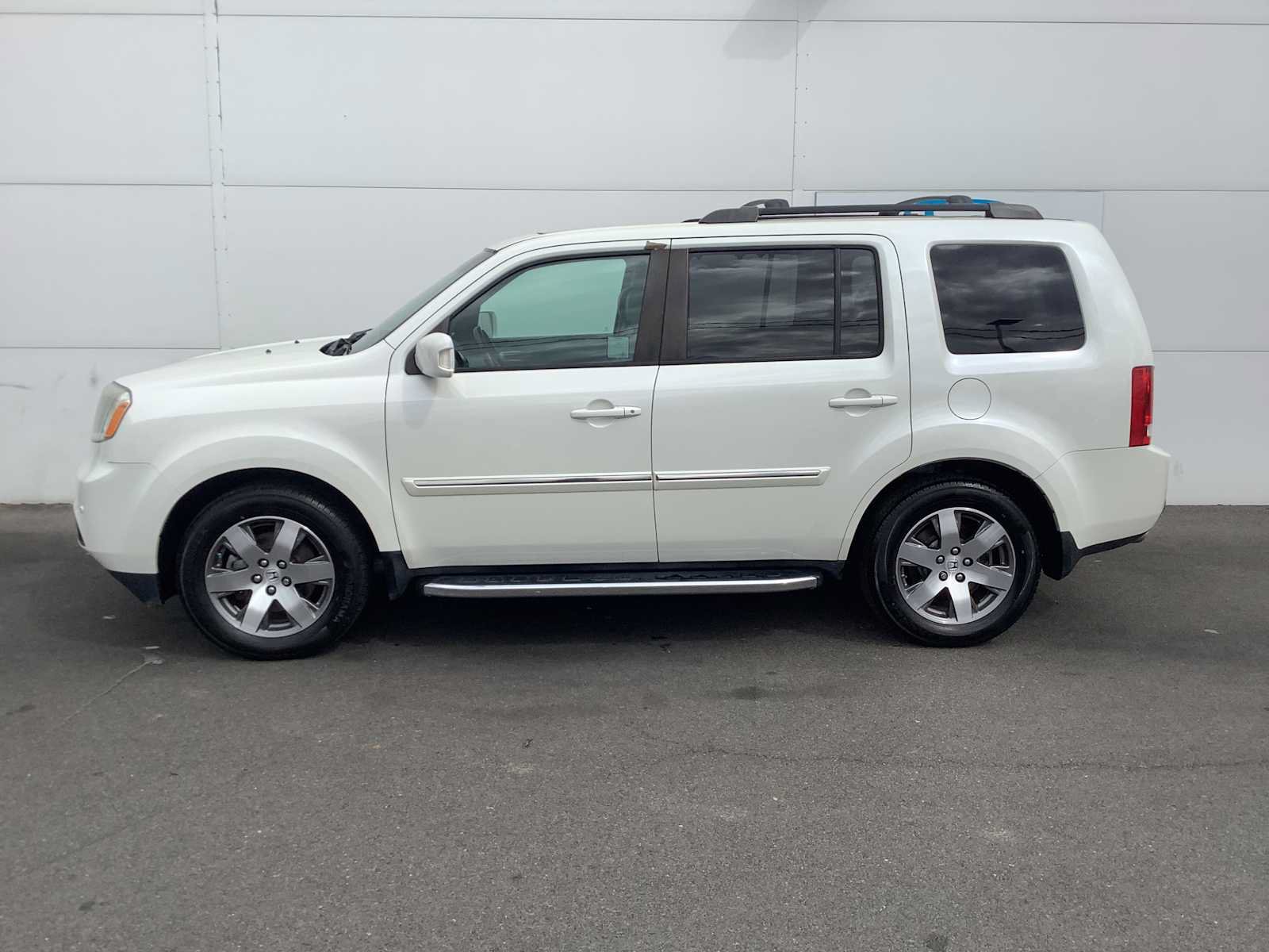 Used 2014 Honda Pilot Touring image 3