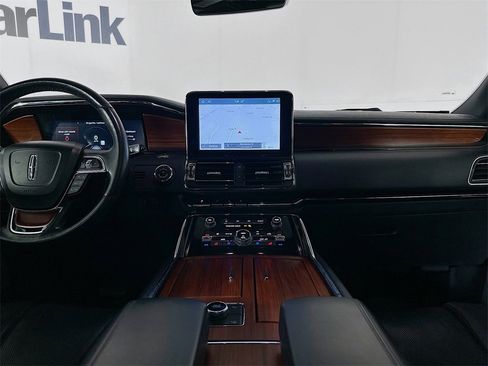 Used 2021 Lincoln Navigator L Reserve w/ Luxury Package image 29