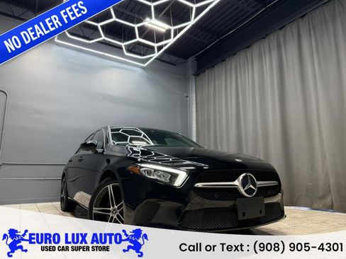 Used 2022 Mercedes-Benz A 220 4MATIC image 4