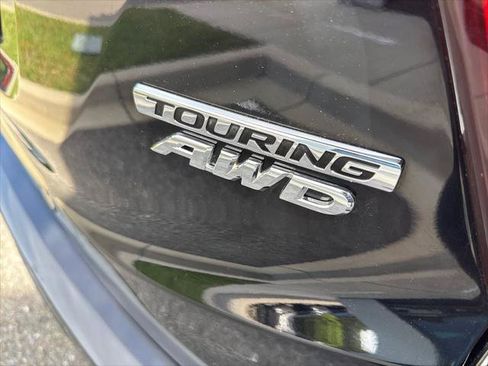 Used 2020 Honda HR-V Touring image 8