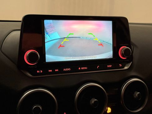 Used 2021 Nissan Sentra S image 32