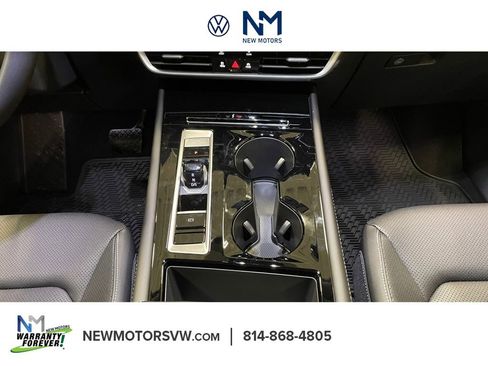 New 2026 Volkswagen Atlas SE image 11