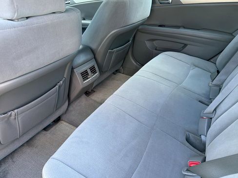 Used 2005 Toyota Avalon XL FWD image 13
