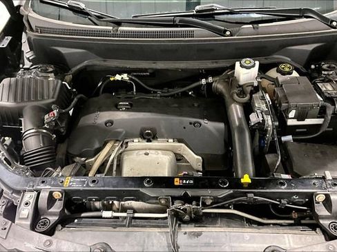 Used 2018 Chevrolet Equinox LT image 31