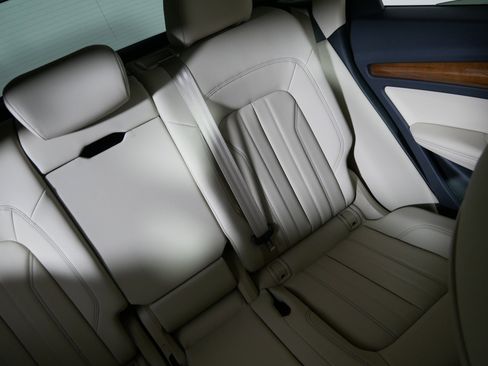 Used 2023 Audi Q5 2.0T Premium Plus w/ Premium Plus Package image 14