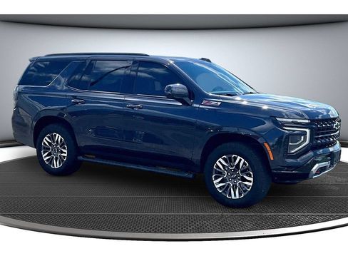 Used 2026 Chevrolet Tahoe Z71 AWD/4WD image 13