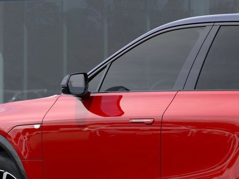 Used 2026 Cadillac Lyriq Sport image 13