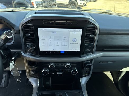 Used 2024 Ford F150 XLT w/ Mobile Office Package image 19