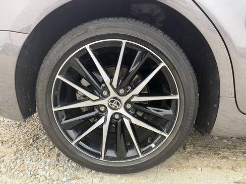 Used 2024 Toyota Camry SE image 16