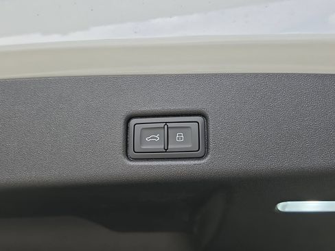 New 2026 Audi Q5 Premium AWD/4WD image 10