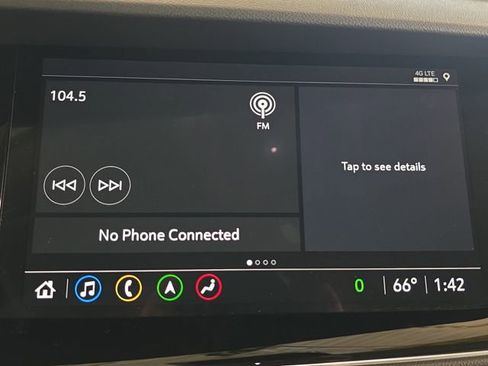Used 2023 Buick Envision Avenir AWD/4WD image 21