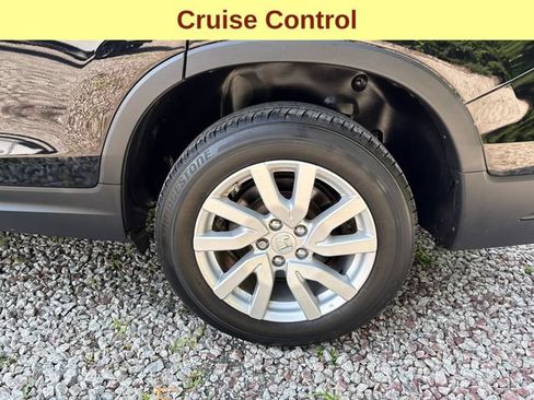 Used 2021 Honda Pilot LX image 9