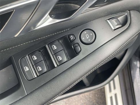 Used 2023 BMW X5 xDrive40i w/ Premium Package image 20