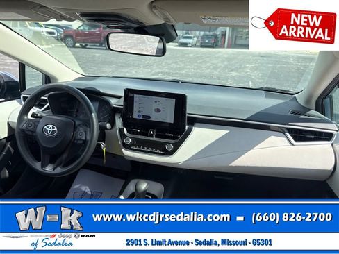 Used 2024 Toyota Corolla LE FWD image 25