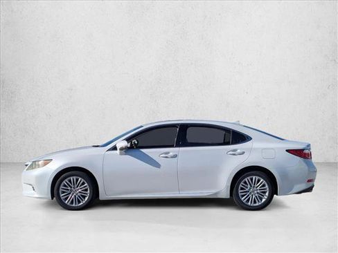 Used 2013 Lexus ES 350 4dr Sdn image 9