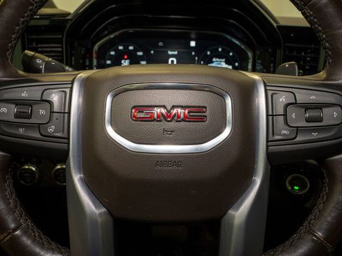 Used 2022 GMC Sierra 1500 SLT w/ SLT Premium Plus Package image 19