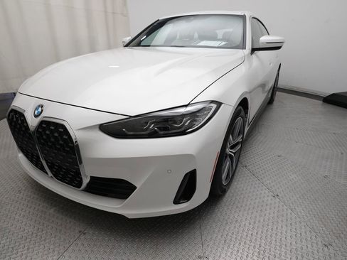 Used 2023 BMW 430i Gran Coupe xDrive w/ M Sport Package AWD/4WD image 12
