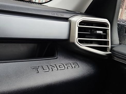 Used 2022 Toyota Tundra SR5 AWD/4WD image 21