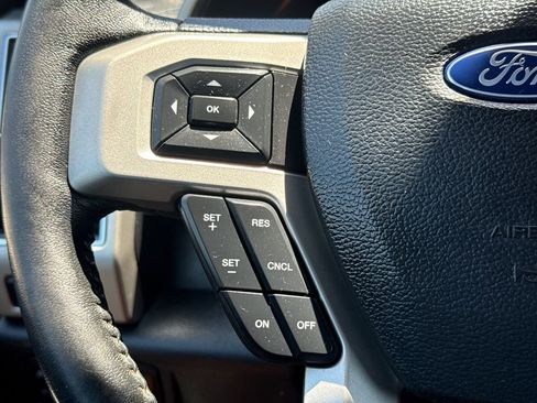 Used 2019 Ford F350 Lariat w/ Lariat Ultimate Package AWD/4WD image 28