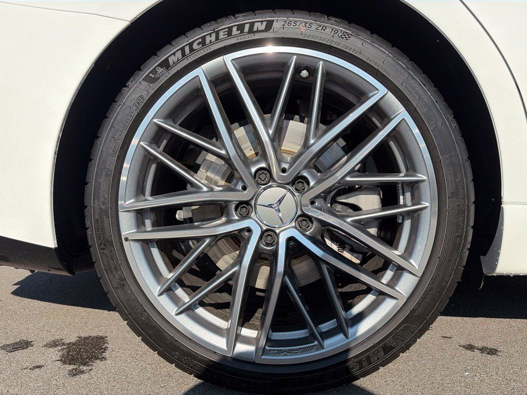 Used 2026 Mercedes-Benz C 43 AMG 4MATIC Sedan image 23