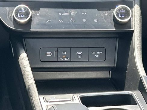 Certified 2025 Hyundai Sonata SEL AWD/4WD image 24