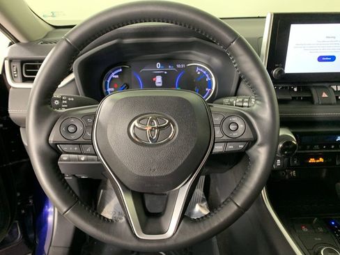 Used 2023 Toyota RAV4 XLE w/ Convenience Package AWD/4WD image 21