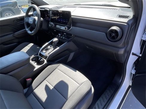 Used 2024 Chevrolet Colorado W/T w/ WT Convenience Package II image 29